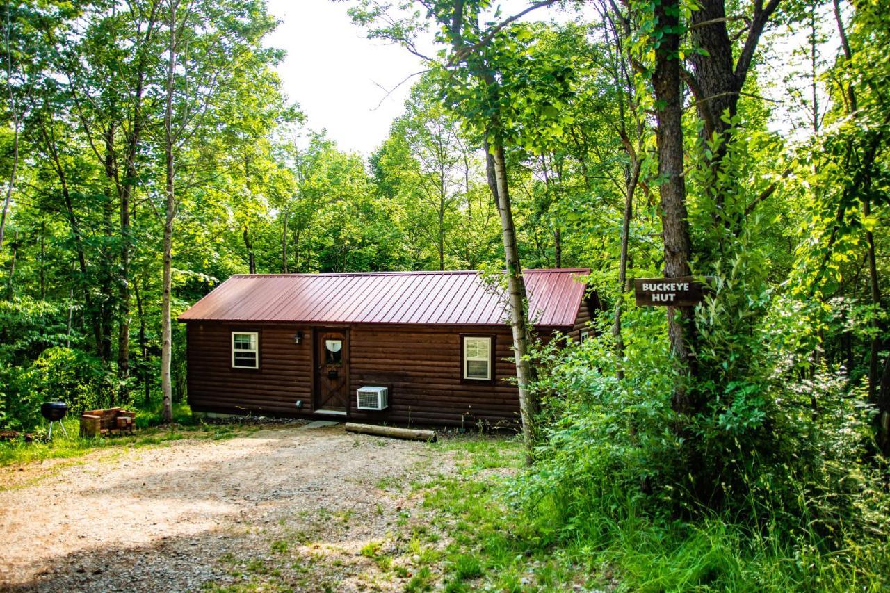 Avenwood Cabins Logan Exterior photo