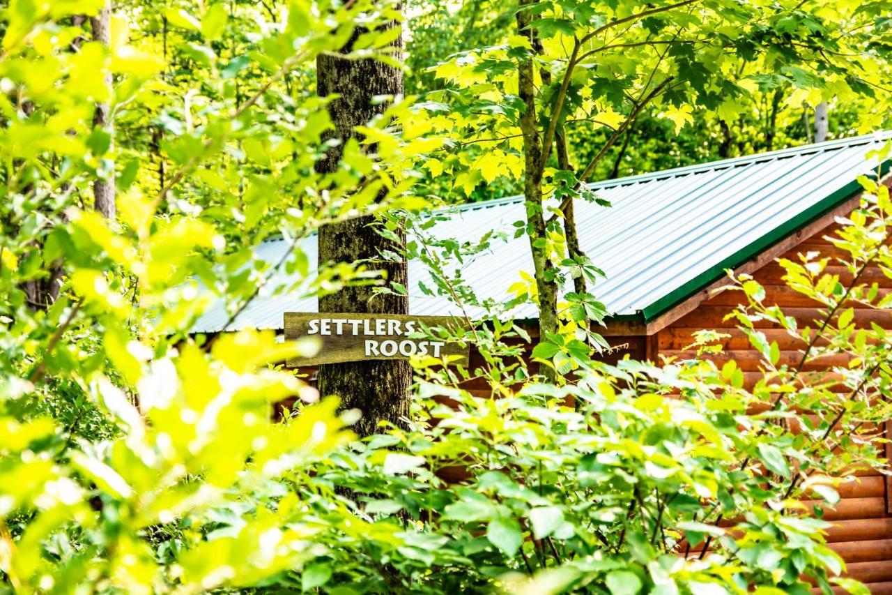 Avenwood Cabins Logan Exterior photo