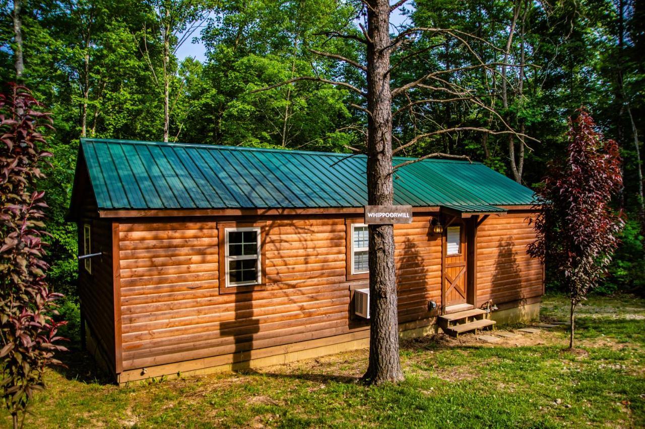Avenwood Cabins Logan Exterior photo