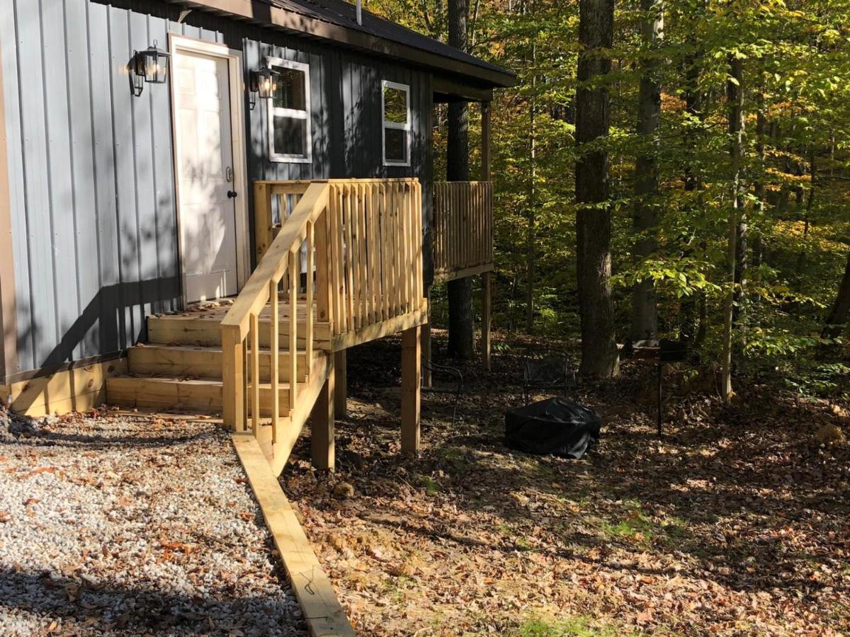 Avenwood Cabins Logan Exterior photo